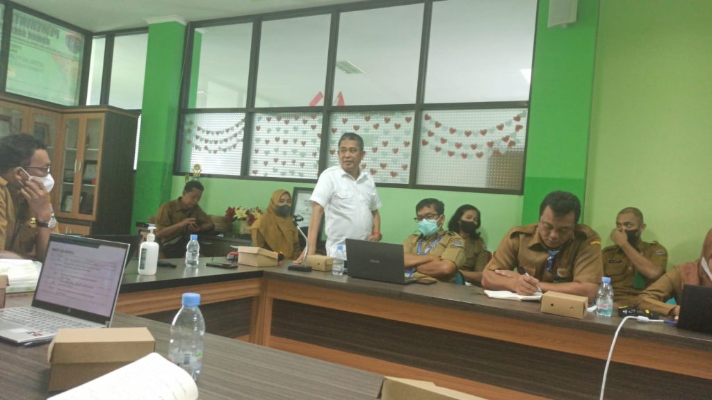 Pakar Perumahsakitan UNHAS memberi Pembekalan Lean Management Kepada Jajaran Manajemen RSUKT